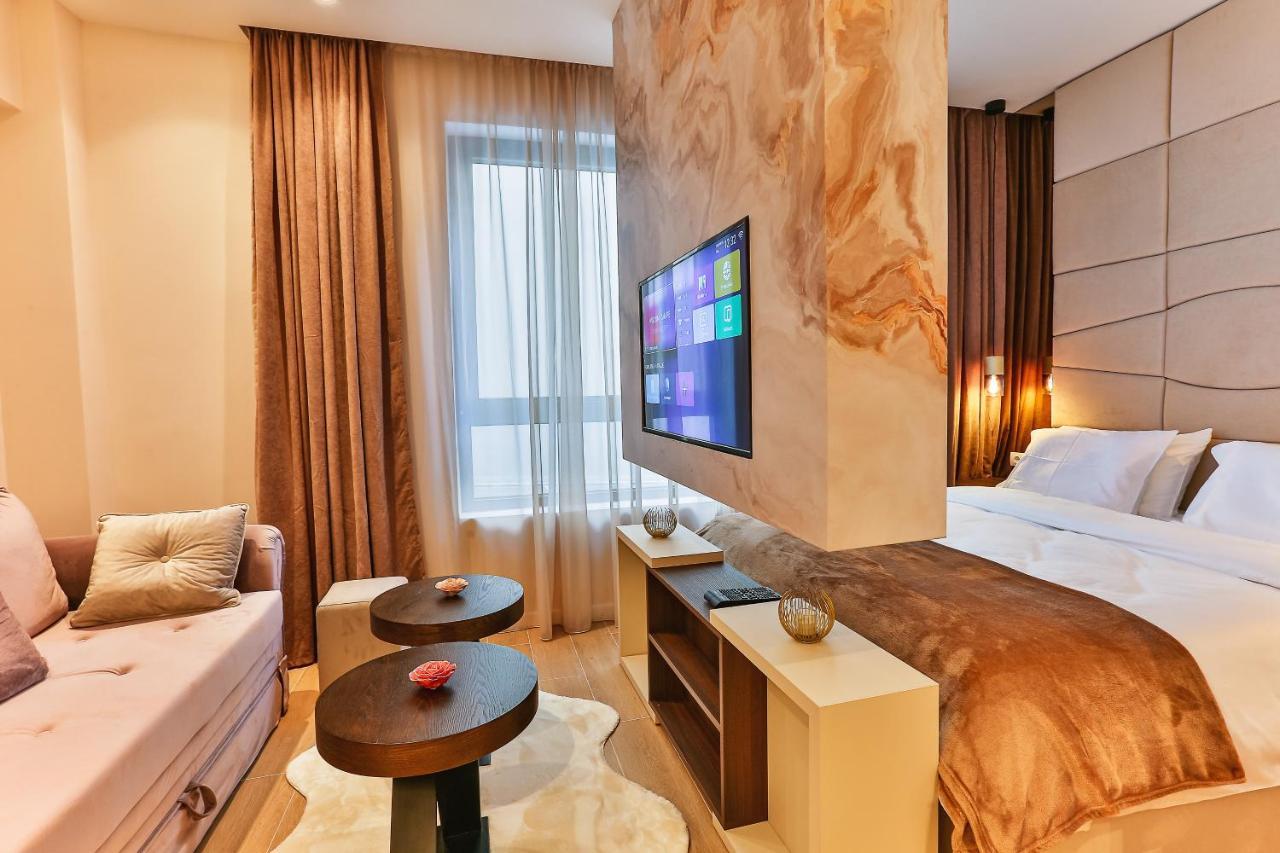 La Fiaba Rafailovici Apartment Экстерьер фото